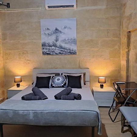 Lovely 1 Bedroom Apartment In The Heart Of Valletta Exterior photo